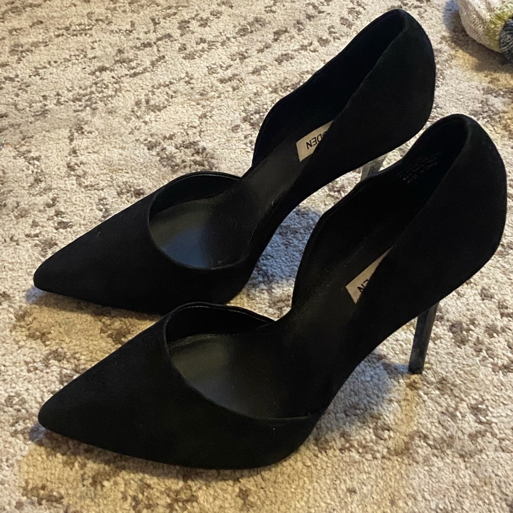 Black Velour Steve Madden Pumps